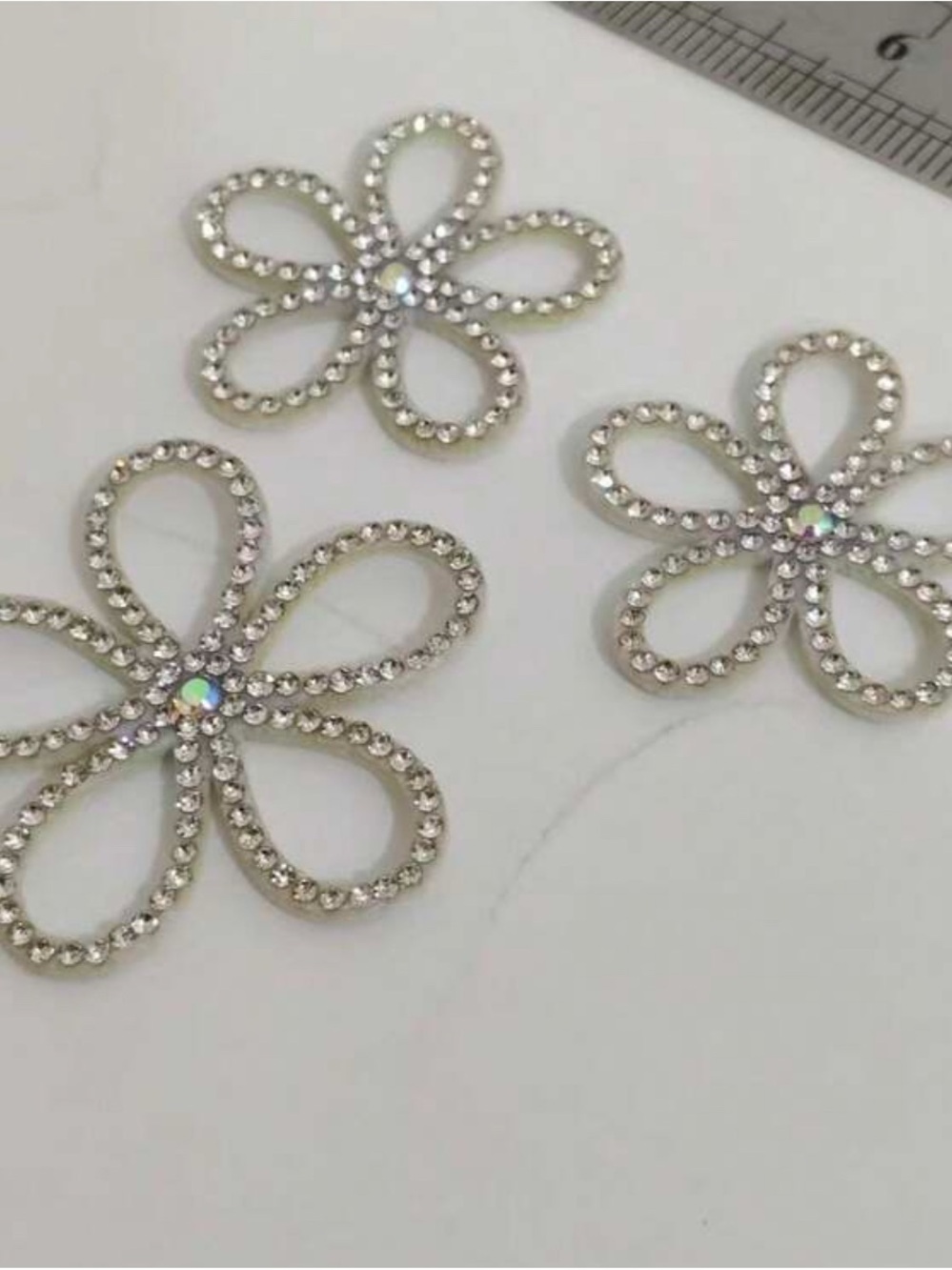 Silver Crystal Flower Rhinestone Floral Accent hot fixing on fabric cloth
